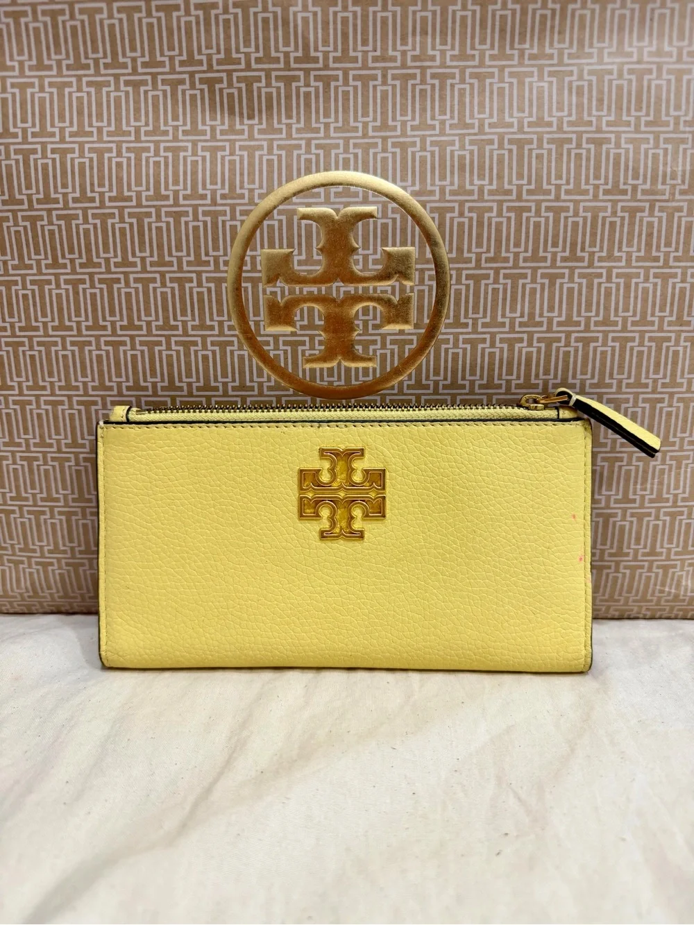 Tory Burch Britten slim wallet